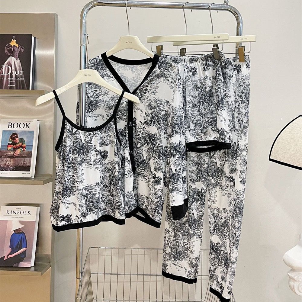 4 Piece Nighty Milky Fabric