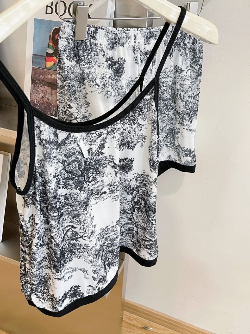 4 Piece Nighty Milky Fabric