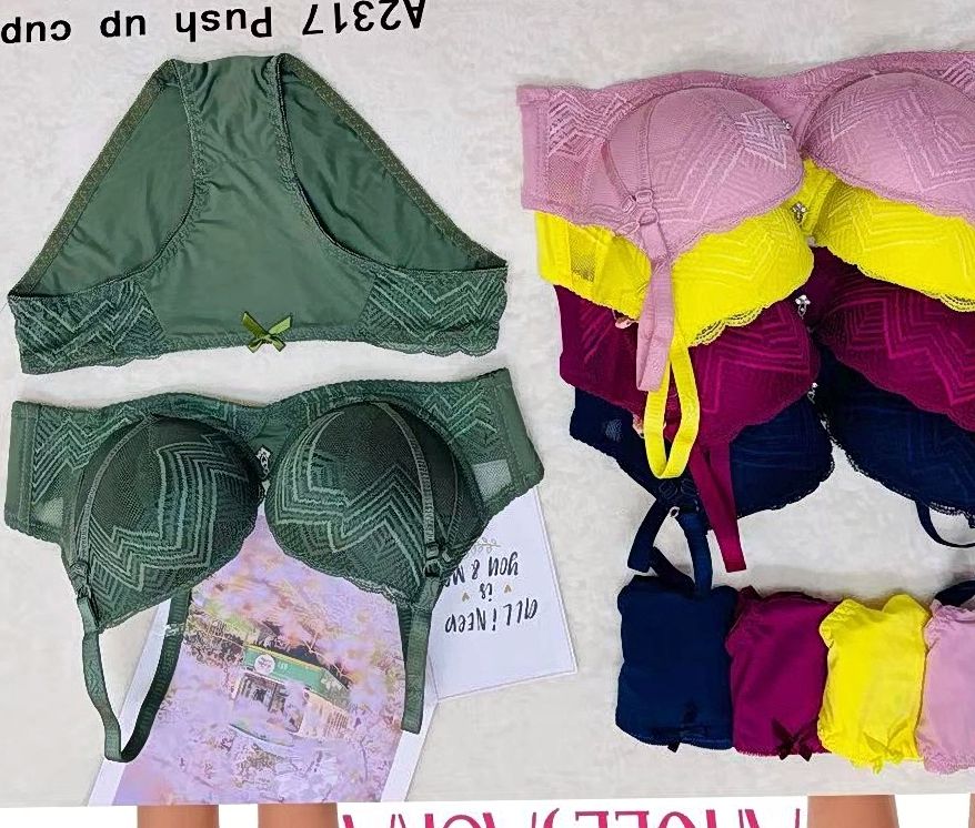 Angle Aura Bra Set