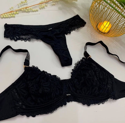 Soft anf Fabric Bra Set