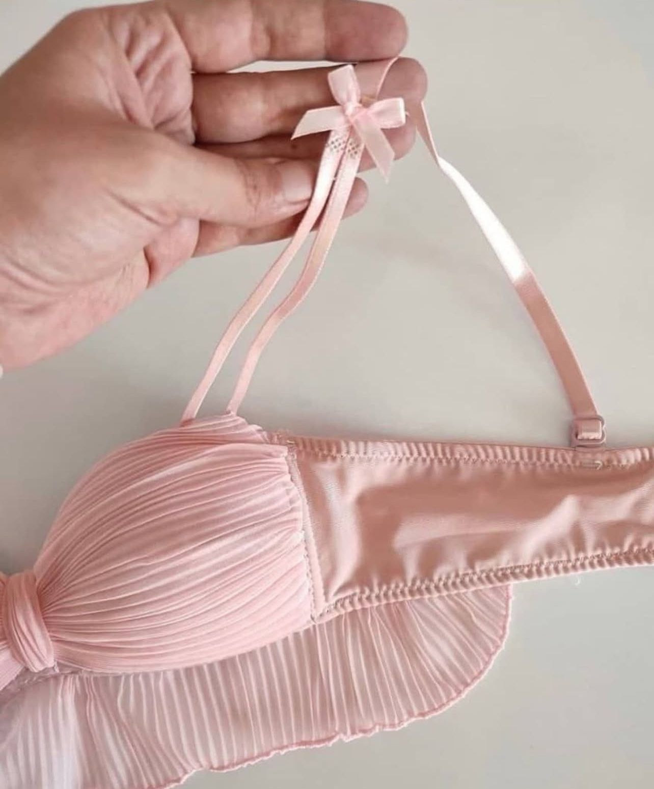 Cute Lace Bow Style Bra Set
