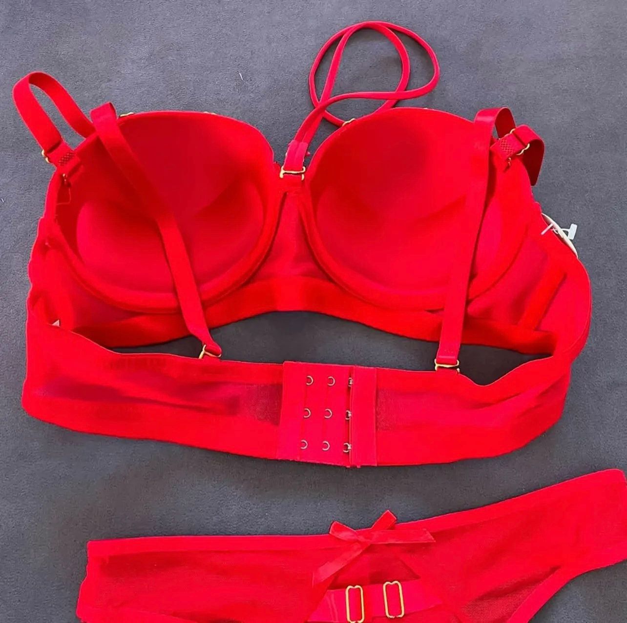 High Quailty New Style Thin Pad Push Up Bra Set