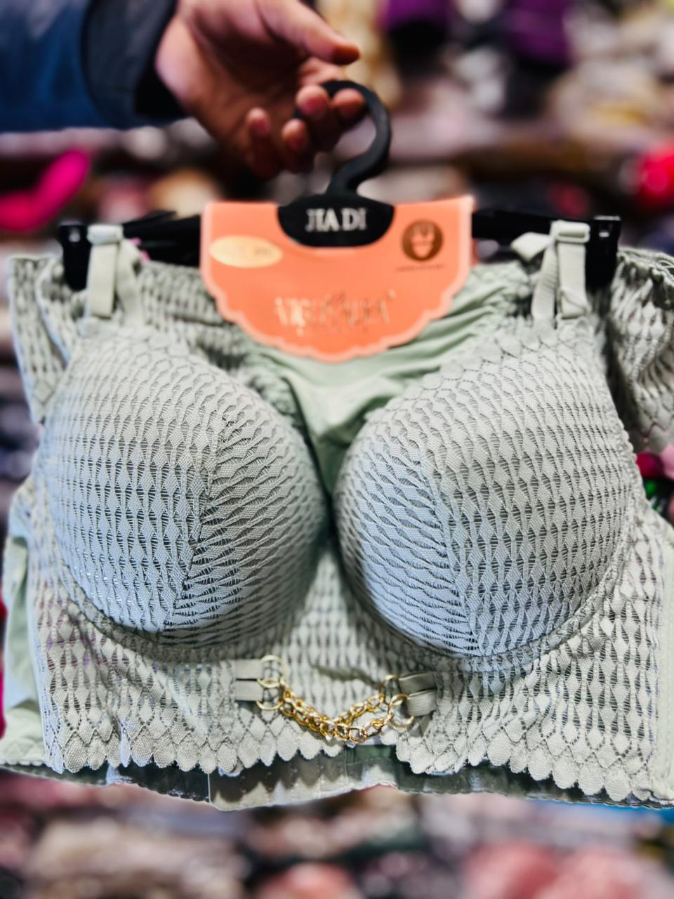 ANGEL AURA CHAIN BRA SET