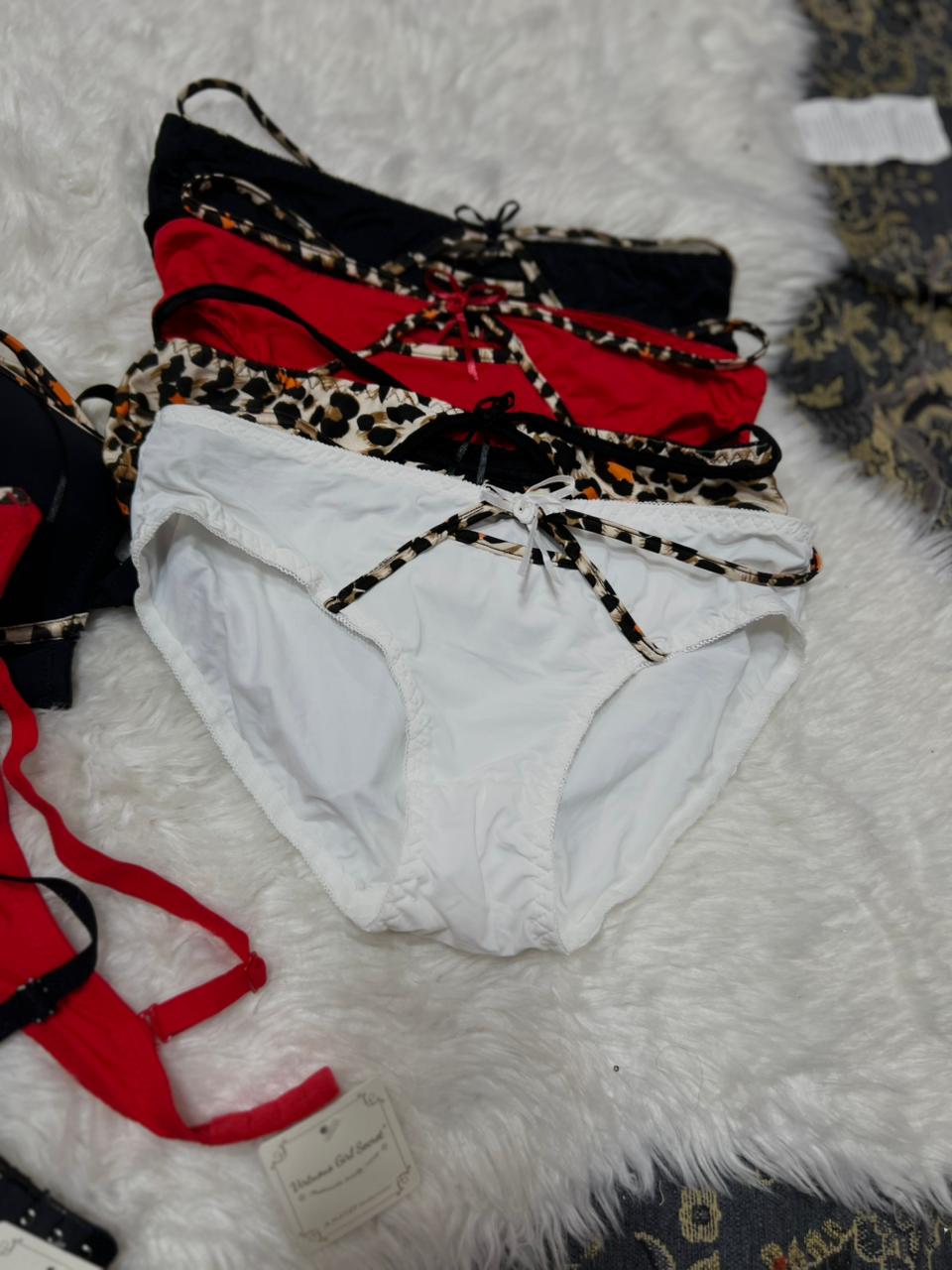 Leopard Strappy Push-Up Bra Set